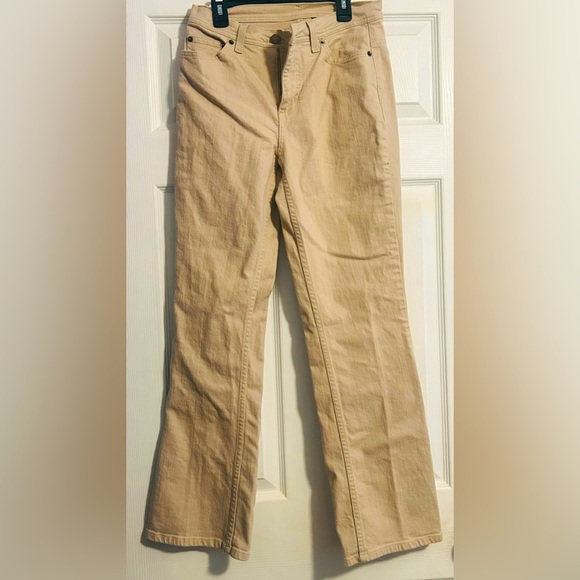 Denim & Co regular modern waist boot cut khaki color jeans size 4. Style #A45113 - Picture 1 of 4